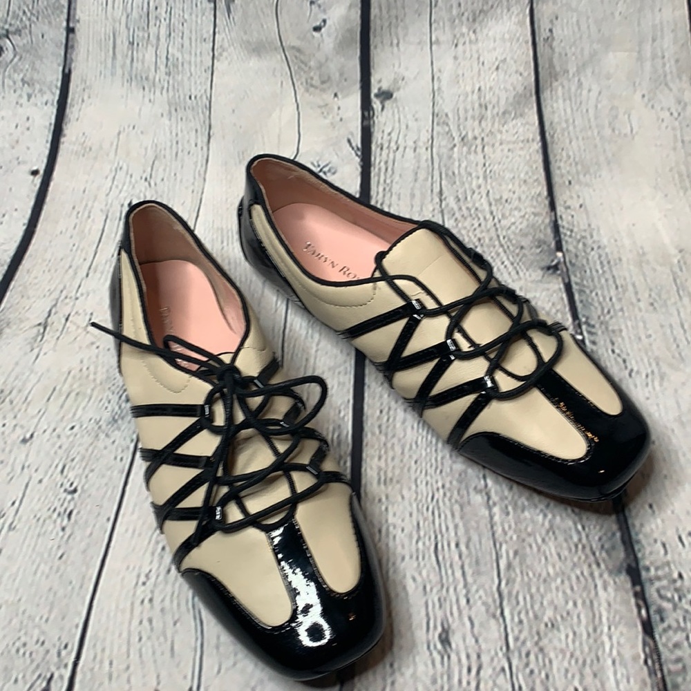 🌸NEW TARYN CANDYCE LACE UP LEATHER SNEAKER - Picture 2 of 11